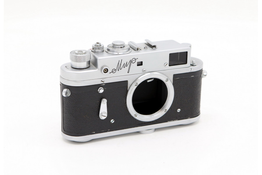 Фотокамера компактная Мир body (СССР, 1960)