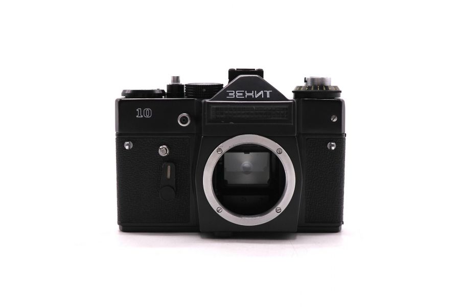 Малоформатный фотоаппарат Зенит 10 black body 