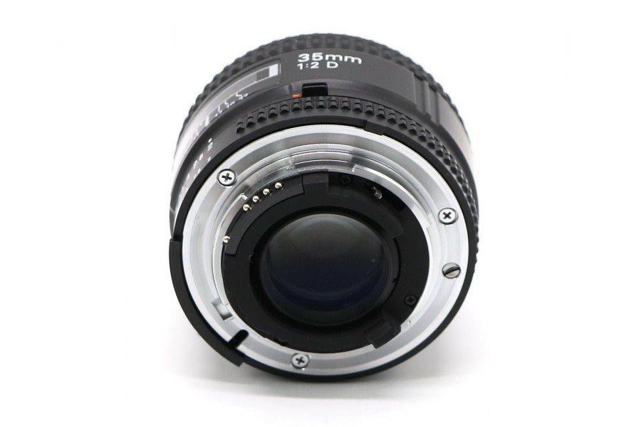 Объектив цифровой Nikon 35mm f/2D AF Nikkor