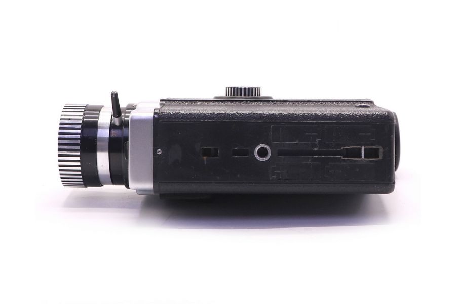 Кинокамера любительская Ломо 214 (СССР, 1978)