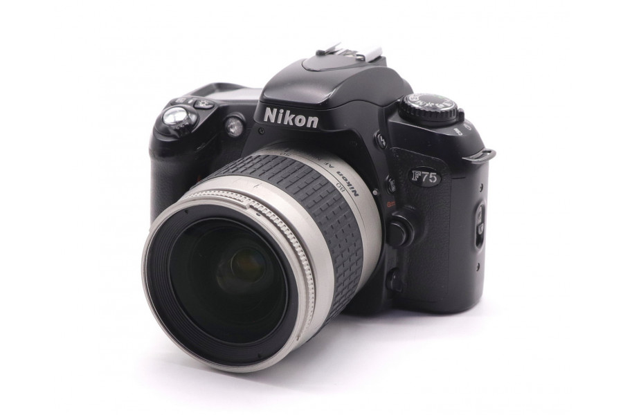 Плёночный зеркальный фотоаппарат Nikon F75 kit