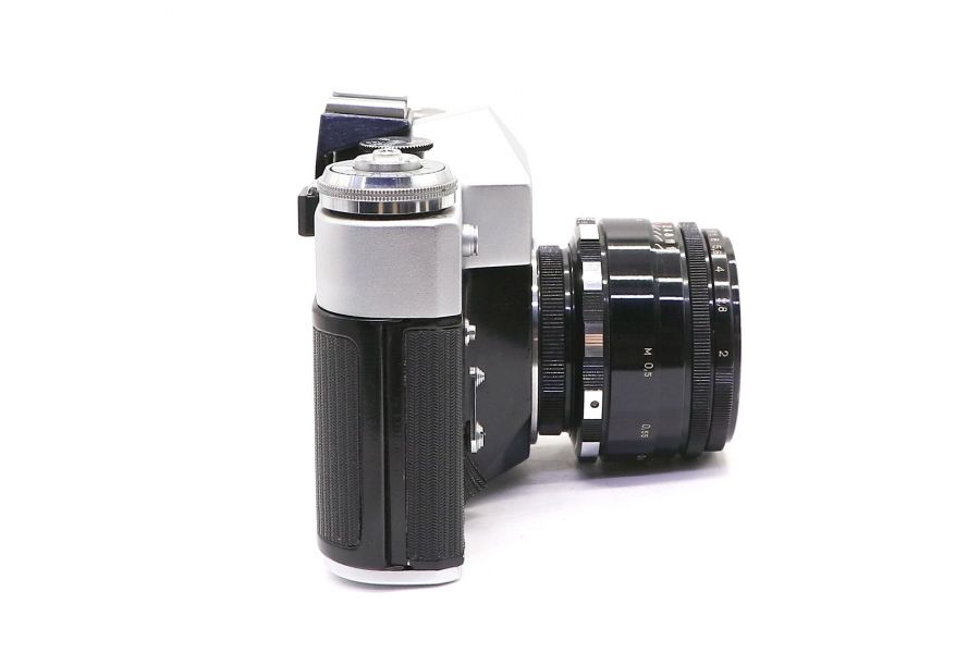 Фотокамера зеркальная Зенит В комплект (КМЗ)