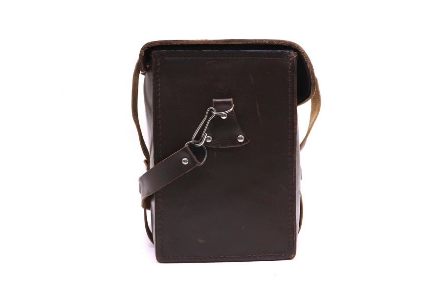 Кожаный коричневый кофр для фототехники (СССР)