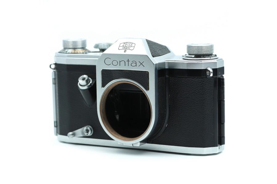 Фотоаппарат Contax D body (Germany, 1953)