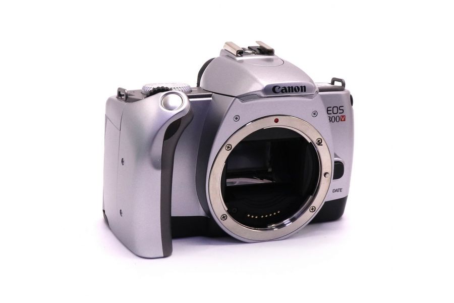 Малоформатный фотоаппарат Canon EOS 300V body