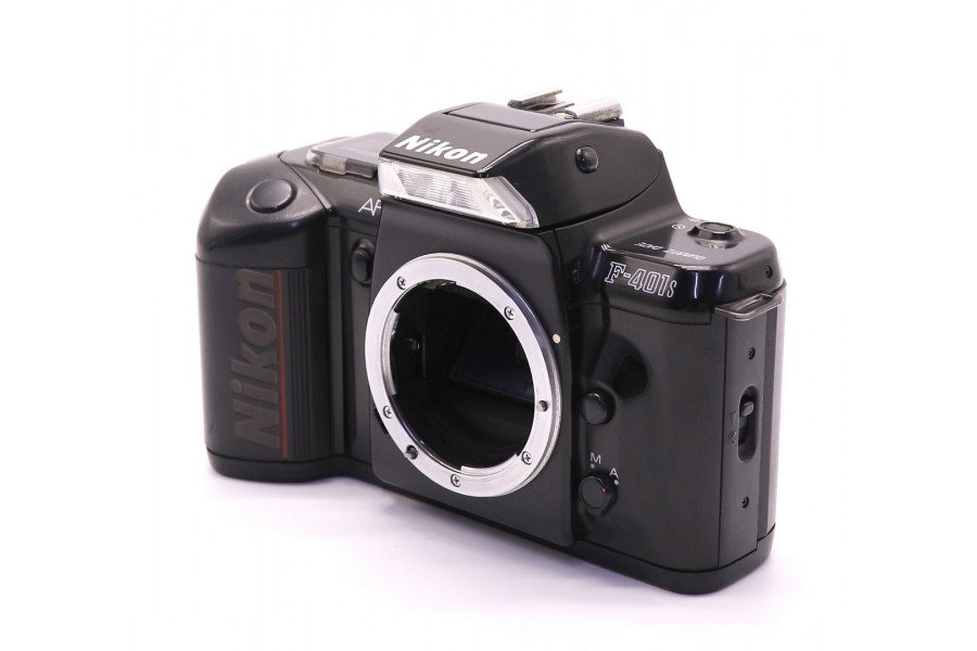 Плёночная зеркальная камера Nikon F-401s body