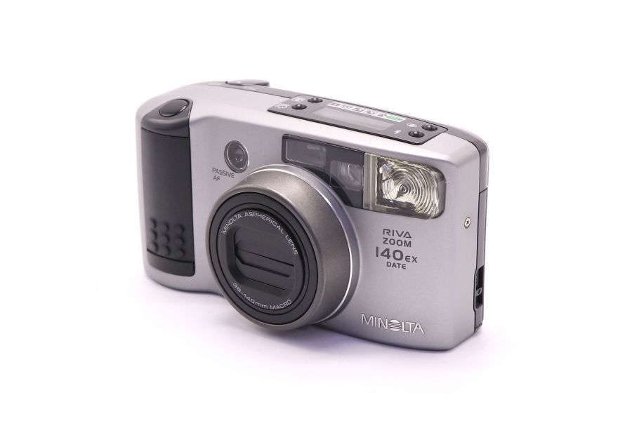 Плёночный фотоаппарат Minolta Riva Zoom 140EX