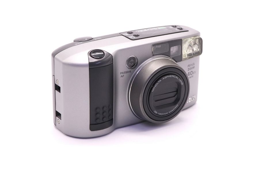 Плёночный фотоаппарат Minolta Riva Zoom 140EX