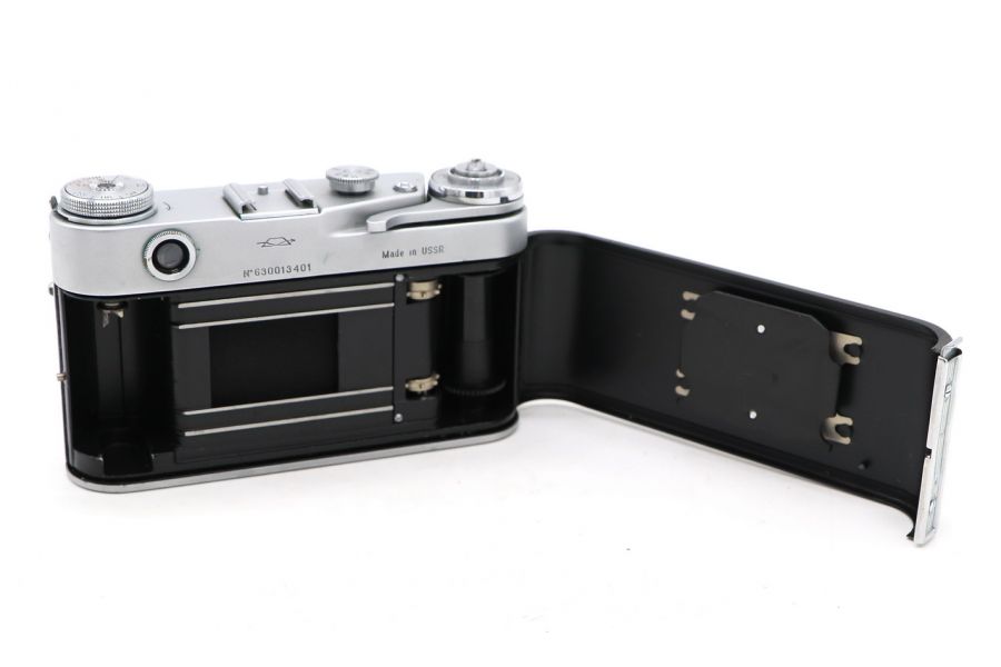 Фотокамера Зоркий 6 / Zorki 6 (СССР, 1961)