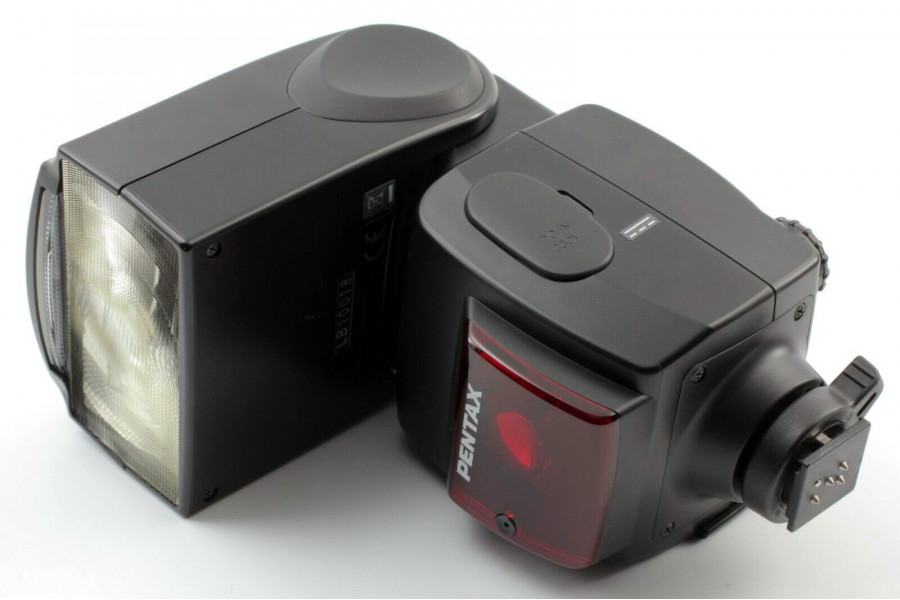 Профессиональная Фотовспышка Pentax AF-540FGZ