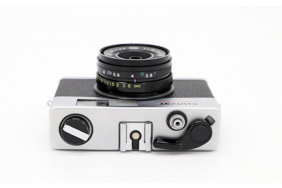 Шклальный пленочный фотоаппарат Силуэт Автомат