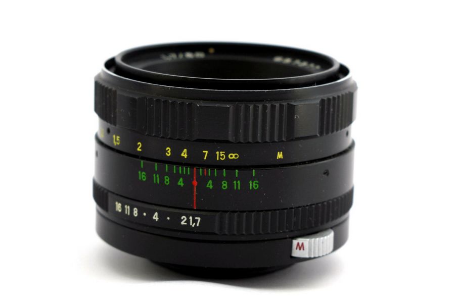 Советский штатный фотообъектив Зенитар-М 1.7/50