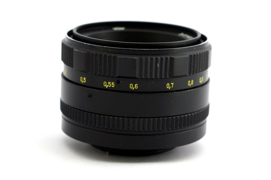 Советский штатный фотообъектив Зенитар-М 1.7/50