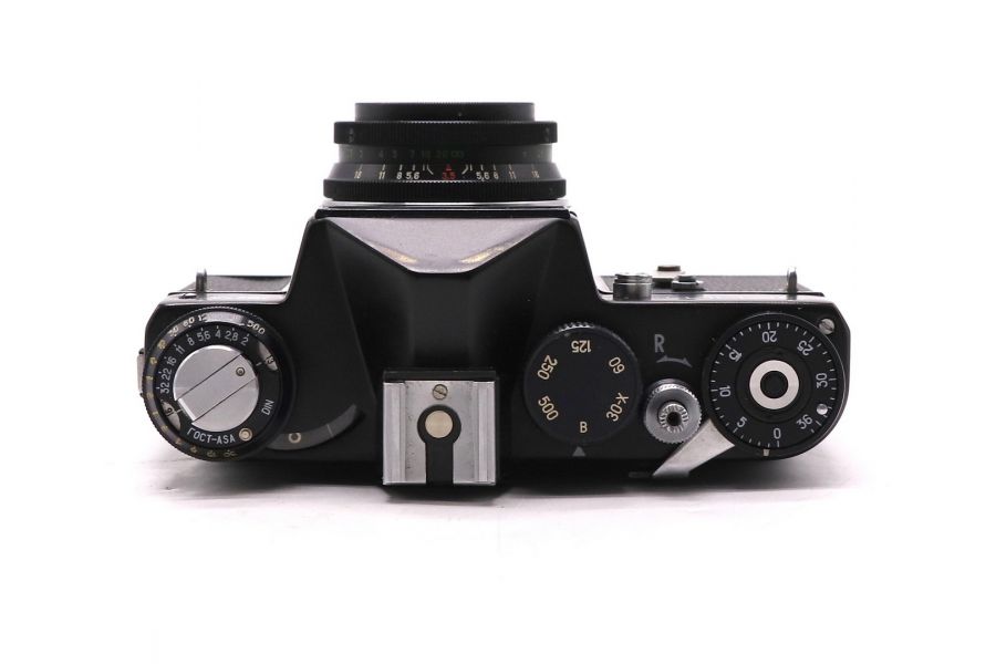 Редкий фотоаппарат Зенит ЕТ + Индустар-50-2