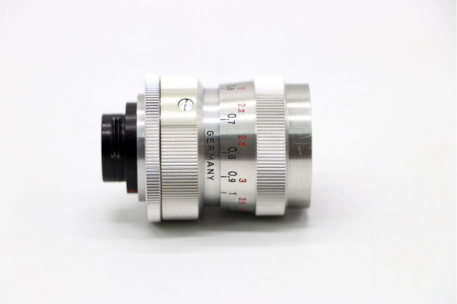 Sonnar 2.8/40 Carl Zeiss Jena (Germany, 1952)