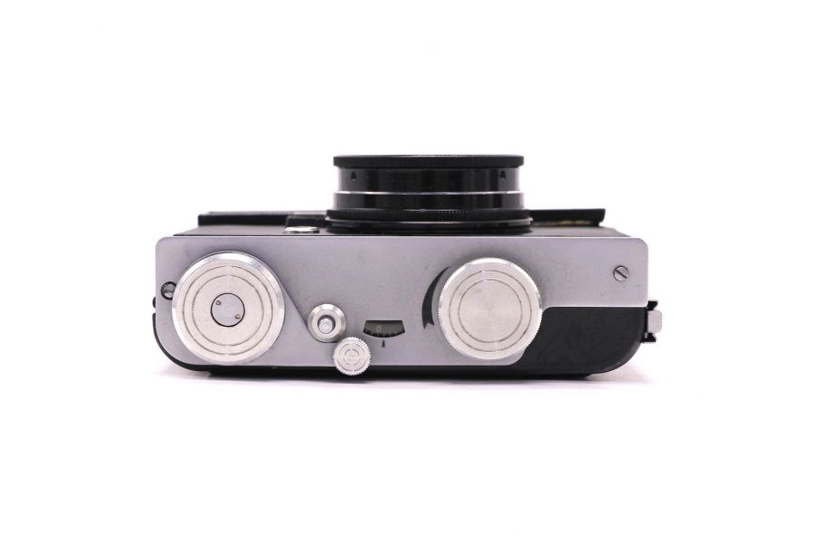 Советский шкальный полуформатный Чайка 3 