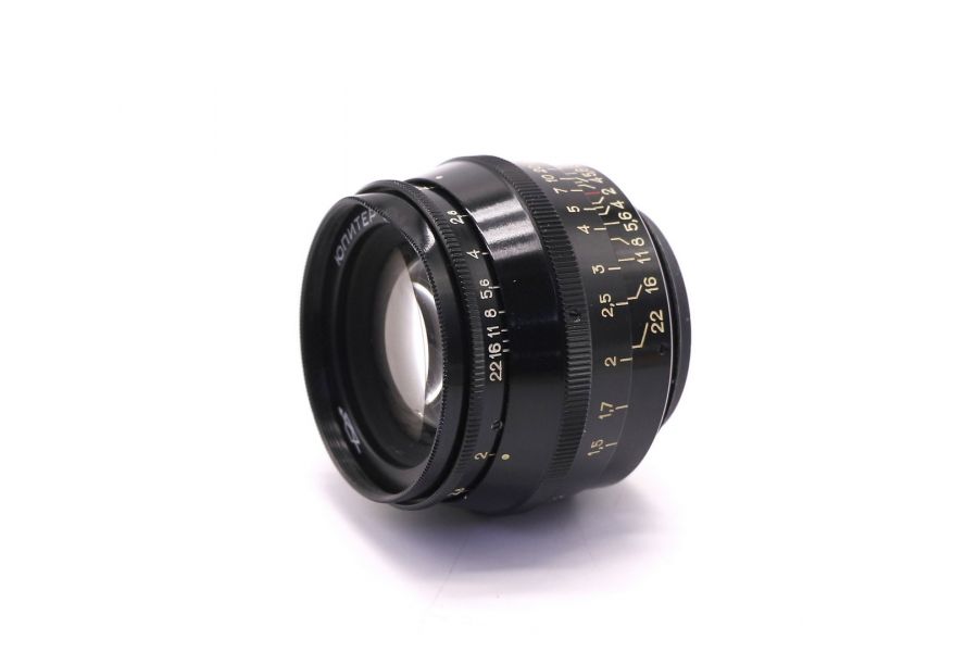 Советский объектив Юпитер-8 2/50 black (СССР, 1976)