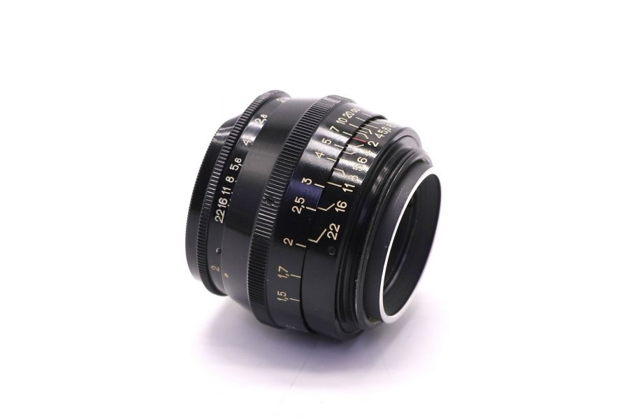 Советский объектив Юпитер-8 2/50 black (СССР, 1976)