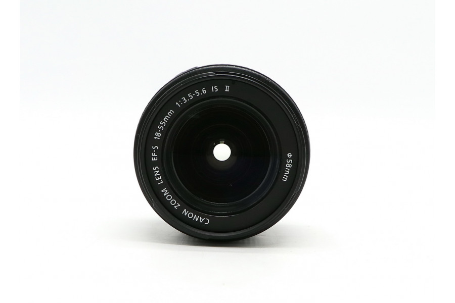 Зум-объектив Canon EF-S 18-55mm 3.5-5.6 IS II