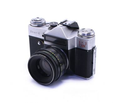 Фотокамера Зенит Е 25 съезд КПСС + Гелиос-44-2
