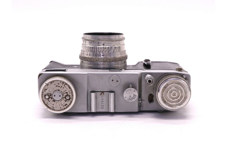 Советский фотоаппарат Ленинград + Юпитер-8