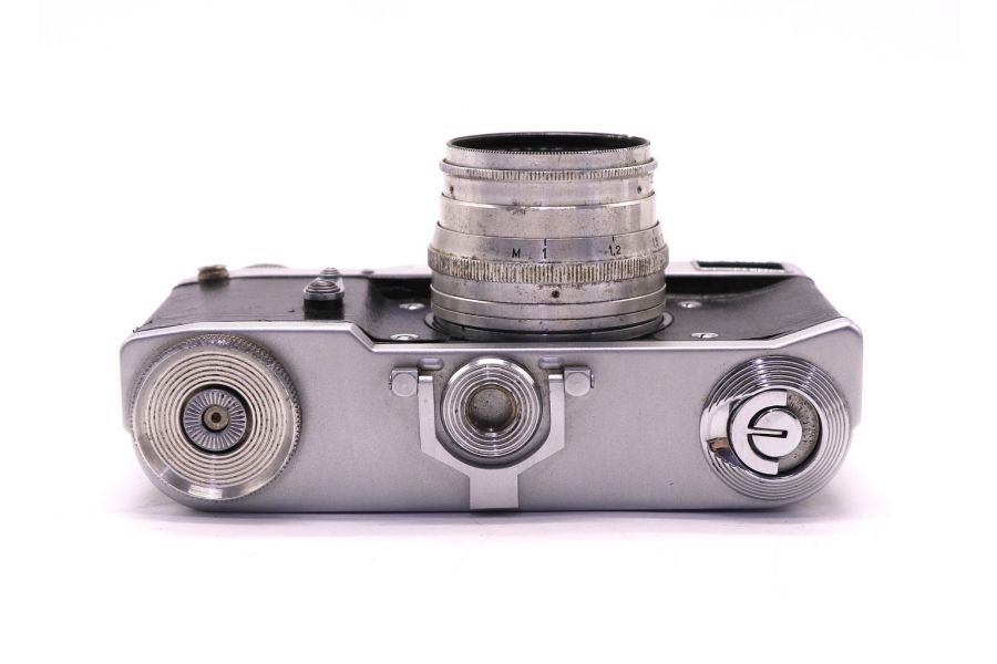 Советский фотоаппарат Ленинград + Юпитер-8