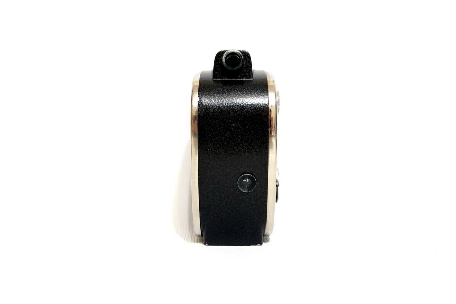 Советская кинокамера Кварц 2 (КМЗ, 1967)