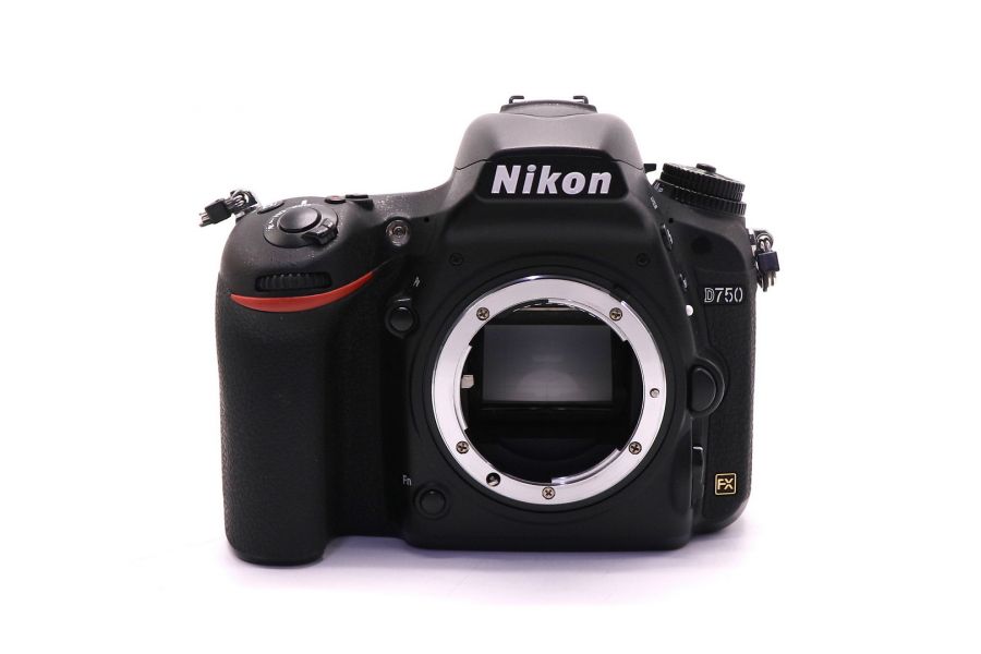Nikon D750 body в упаковке (пробег 13625 кадров)