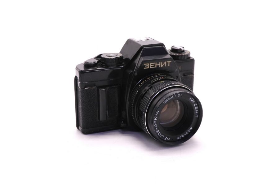 Малоформатная камера Zenit Auto / Зенит Автомат