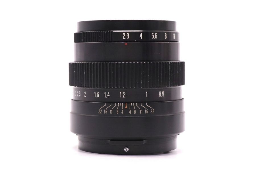 Объектив Вега-12Б / Vega-12B 2.8/90 (СССР, 1981)