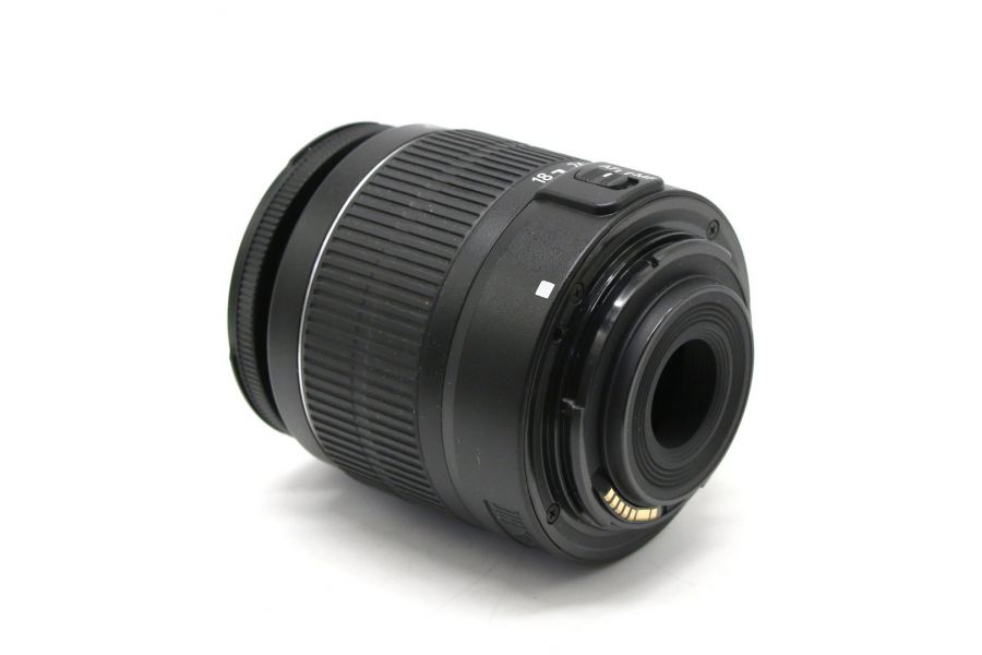 Объектив Canon EF-S 18-55mm 3.5-5.6 III