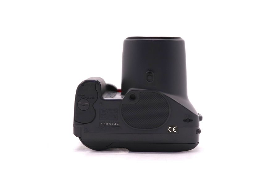 Фотокамера зеркальная Olympus IS-10 в упаковке