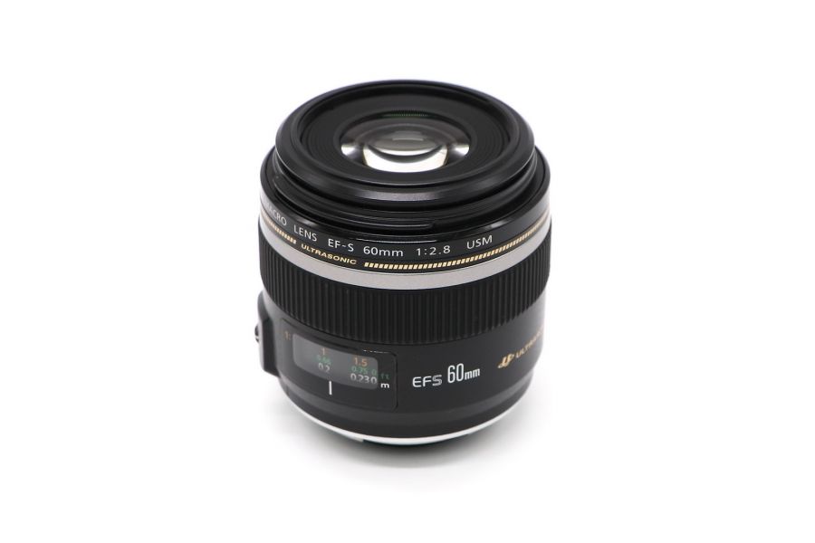 Объектив Canon EF-S 60mm f/2.8 Macro USM (Japan)