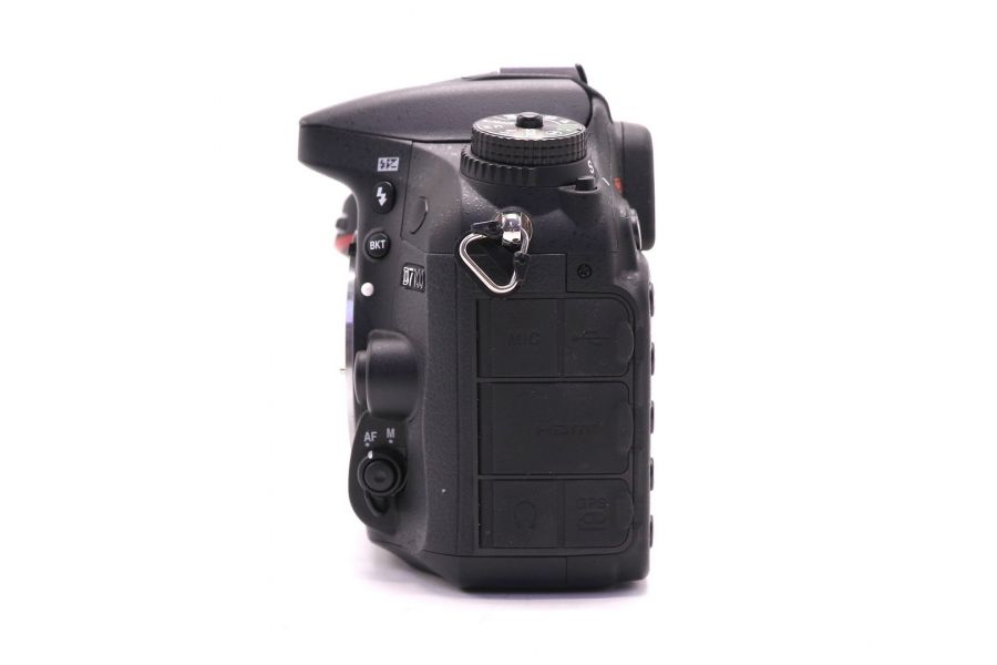 Nikon D7100 body (пробег 4490 кадра)