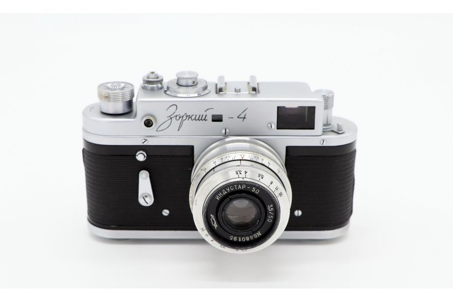 Советский фотоаппарат Зоркий 4 kit в упаковке