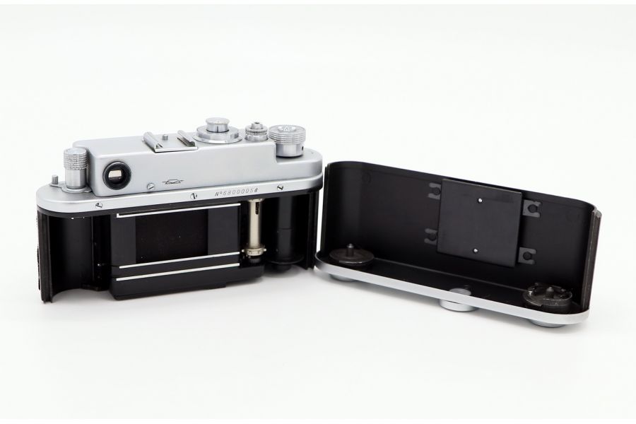 Советский фотоаппарат Зоркий 4 kit в упаковке