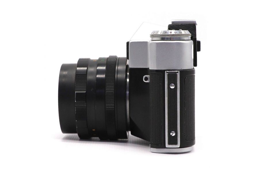 Зеркальный фотоаппарат Зенит ЕМ kit silver (СССР, 1976)