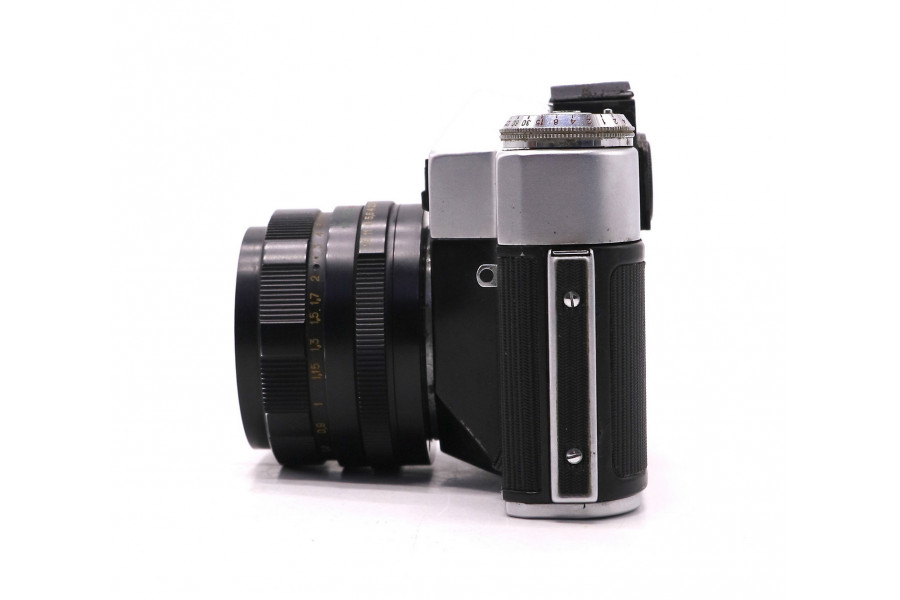 Зеркальный фотоаппарат Зенит ЕМ kit silver (СССР, 1976)