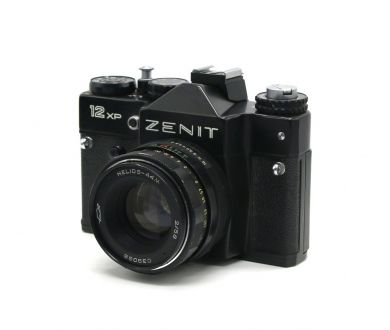 Фотокамера зеркальная Зенит-12ХР kit (СССР, 1995г.)