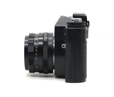 Советская зеркальная фотокамера Зенит-12ХР kit