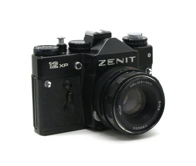 Советская зеркальная фотокамера Зенит-12ХР kit