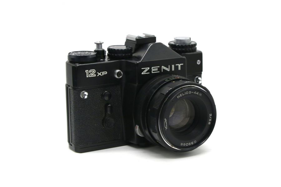 Фотокамера зеркальная Зенит-12ХР kit (СССР, 1995г.)