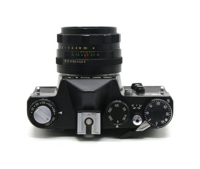 Советская зеркальная фотокамера Зенит-12ХР kit