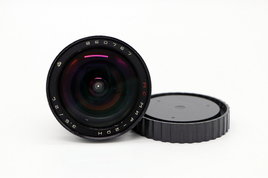 Cоветский светосильный объектив Мир-20Н МС 3,5/20