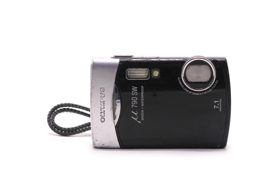 Компактная цифровая камера Olympus Mju 790 SW