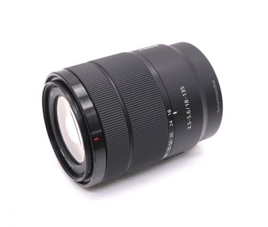 Объектив Sony 18-135mm f/3.5-5.6 OSS (SEL-18135)
