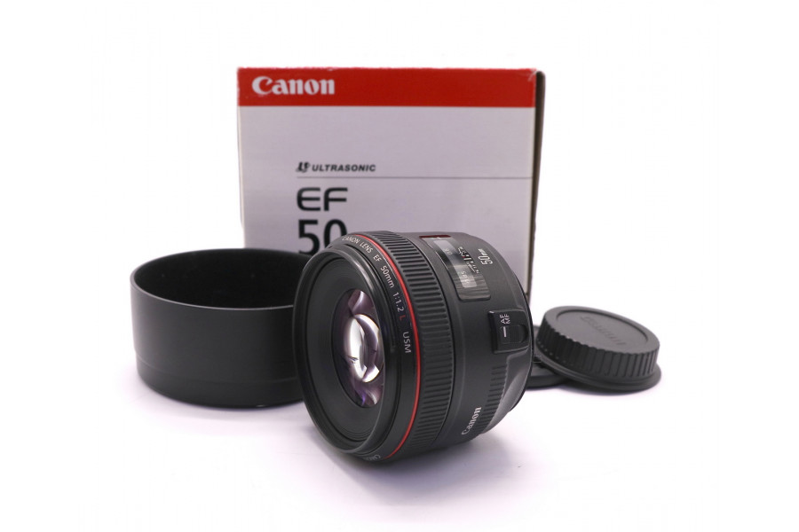 Canon EF 50mm f/1.2L USM в упаковке