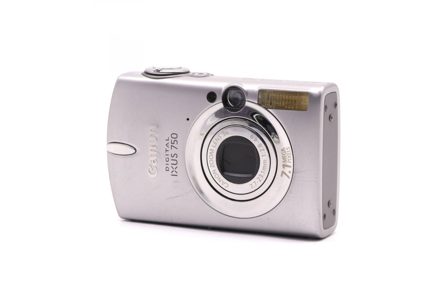 Компактная цифровая камера Canon Digital IXUS 750