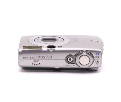 Компактная цифровая камера Canon Digital IXUS 750