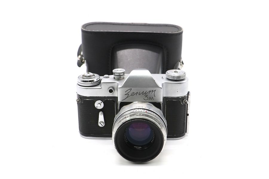 Зеркальный фотоаппарат Зенит 3М + Гелиос-44 silver